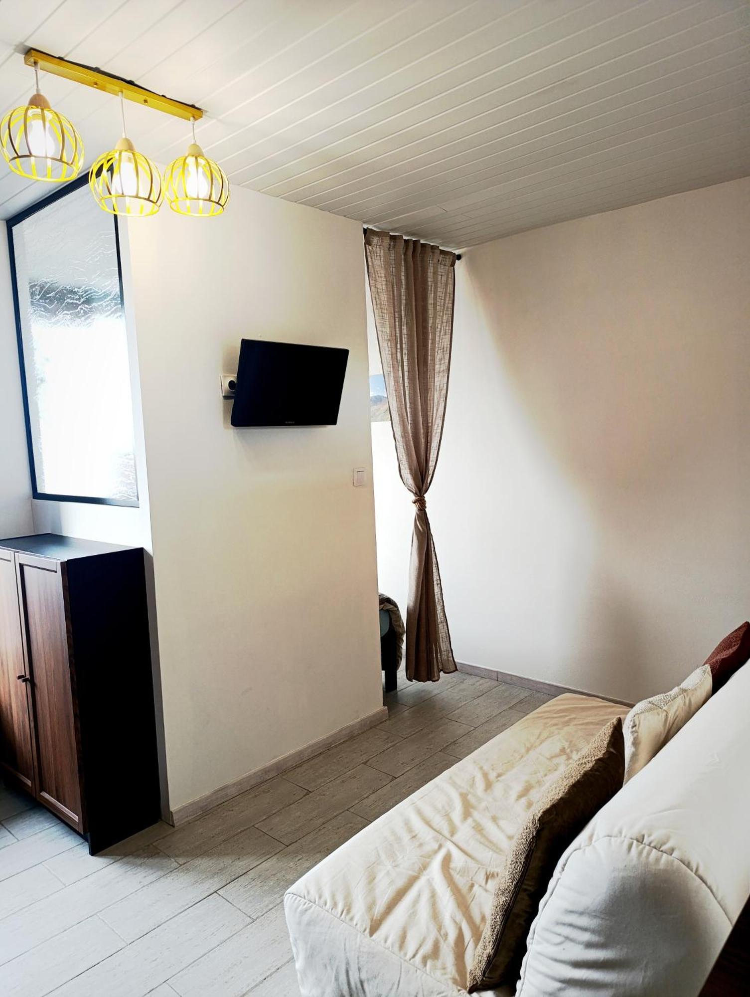 Appartement Face Mer 4 Personnes Linge De Maison Et Papier Toilette Non Fournis Сент-Илер-де-Рье Экстерьер фото