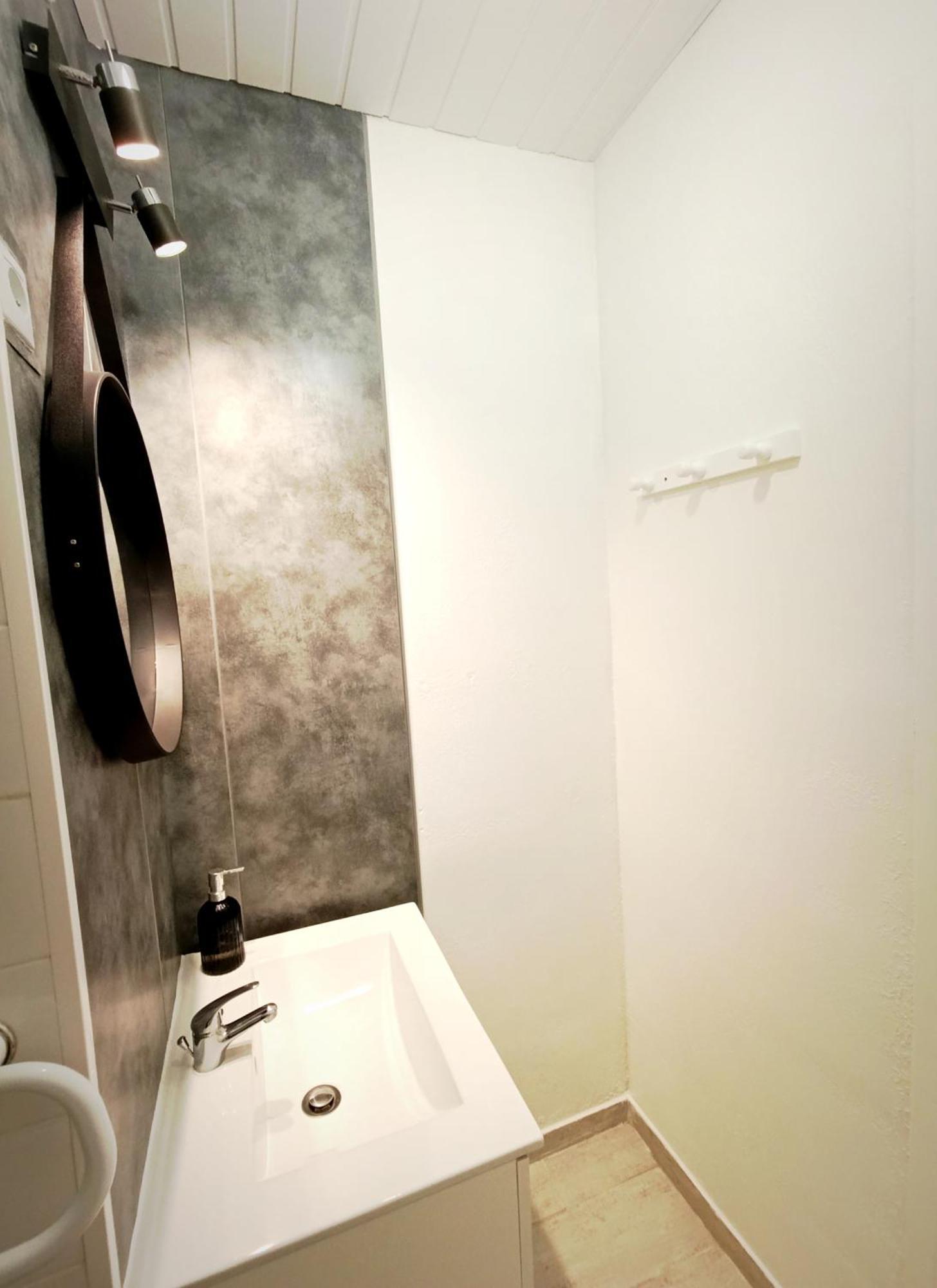 Appartement Face Mer 4 Personnes Linge De Maison Et Papier Toilette Non Fournis Сент-Илер-де-Рье Экстерьер фото